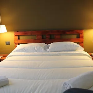 https://miro-bed-and-breakfast.taorminaitalyhotels.com